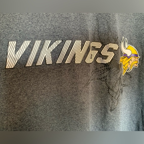 Vikings T-Shirt - Picture 3 of 4